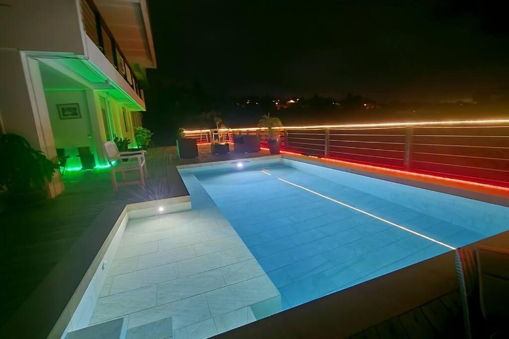 La Villa Mareva Faaa Екстериор снимка